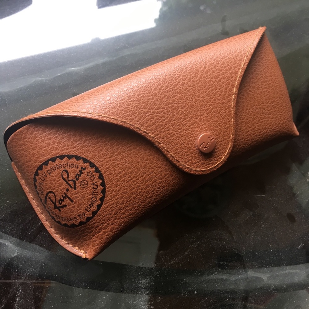 ❗️Authentic Ray Ban Case